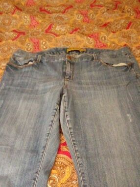 Women’s Light Blue Jeans - Sleek Everyday Stretch